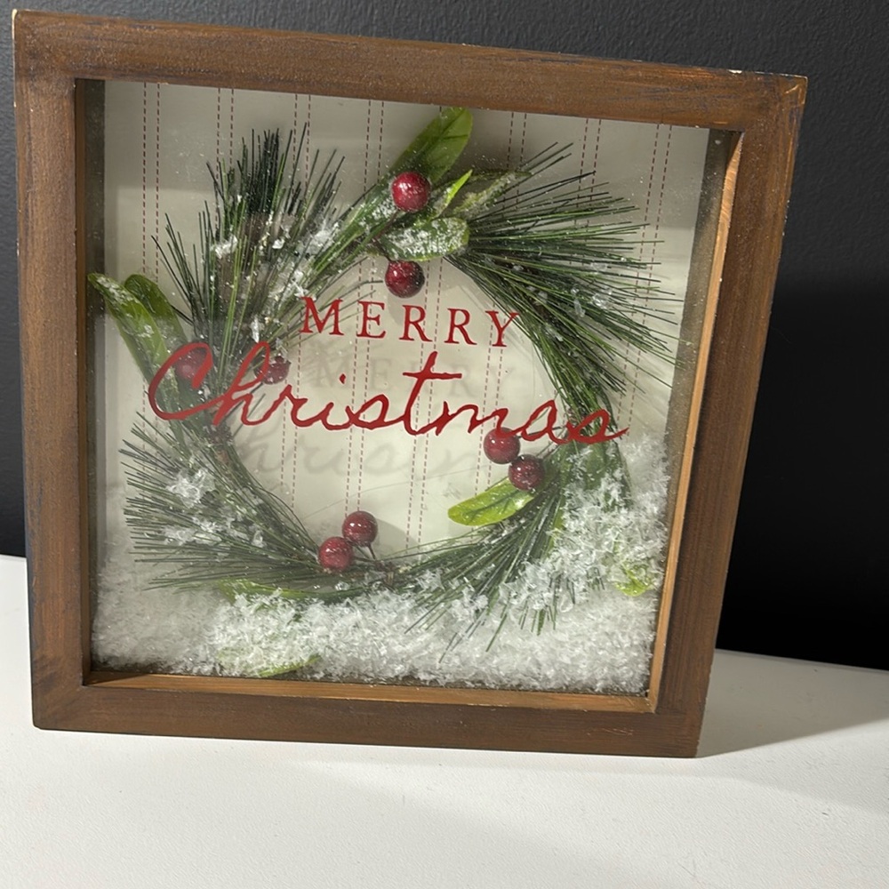 Merry Christmas Shelf Display